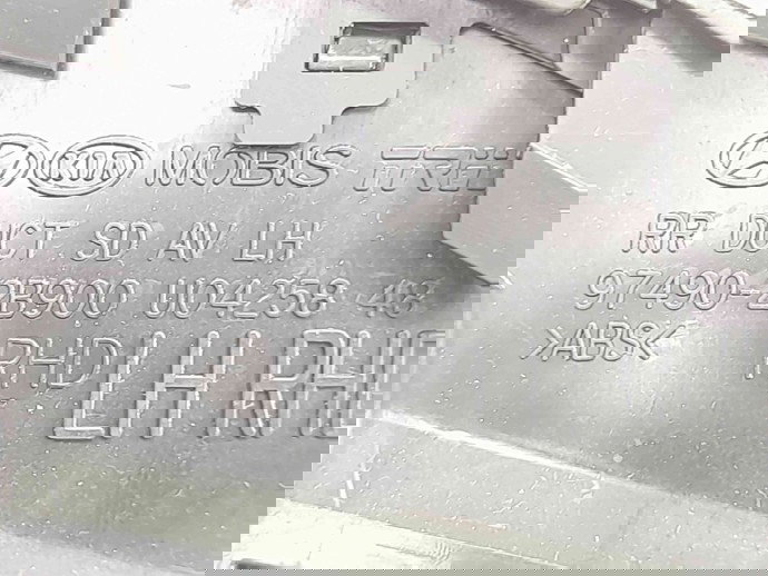 Grila aerisire stanga Hyundai Santa Fe 2 (CM) [Fabr 2005-2012] 97490-2B900