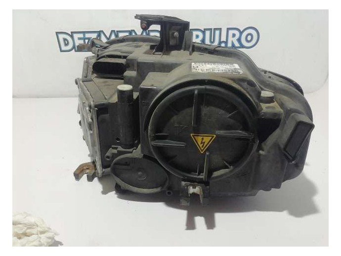 Far dreapta AUDI A4 B8 S LINE CAGA 2009 8K0941004D