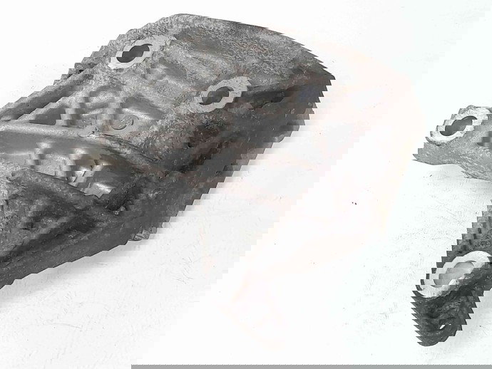 Suport alternator Renault Symbol 2 / Thalia [Fabr 2008-2012] 7700864288