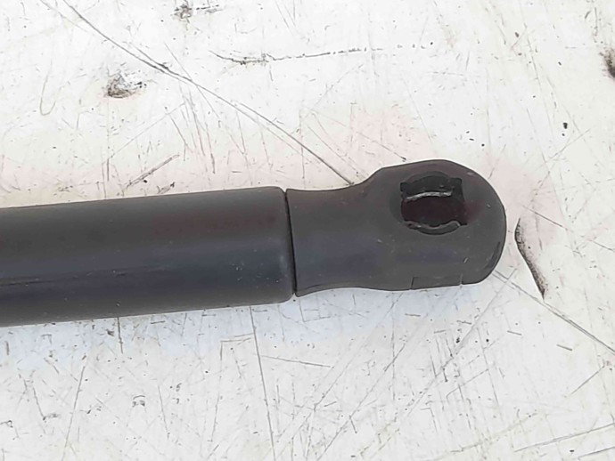 Amortizor capota Audi A4 (8EC, B7) [Fabr 2004-2008] 8E0823359A