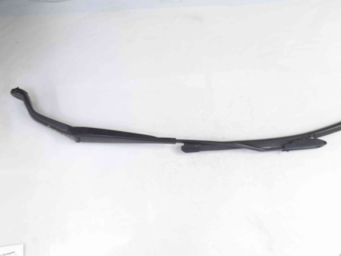 Brat stergator parbriz dreapta Renault Symbol 2 / Thalia [Fabr 2008-2012] 8200699613