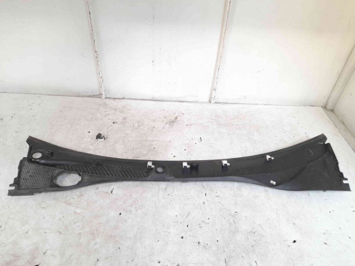 Grila stergator parbriz Renault Symbol 2 / Thalia [Fabr 2008-2012] 8200699940