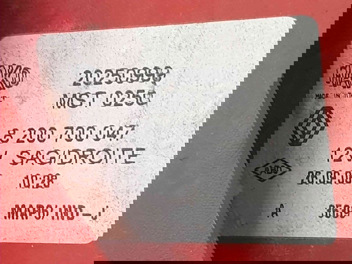 Stop aripa dreapta Renault Symbol 2 / Thalia [Fabr 2008-2012] 8200700047