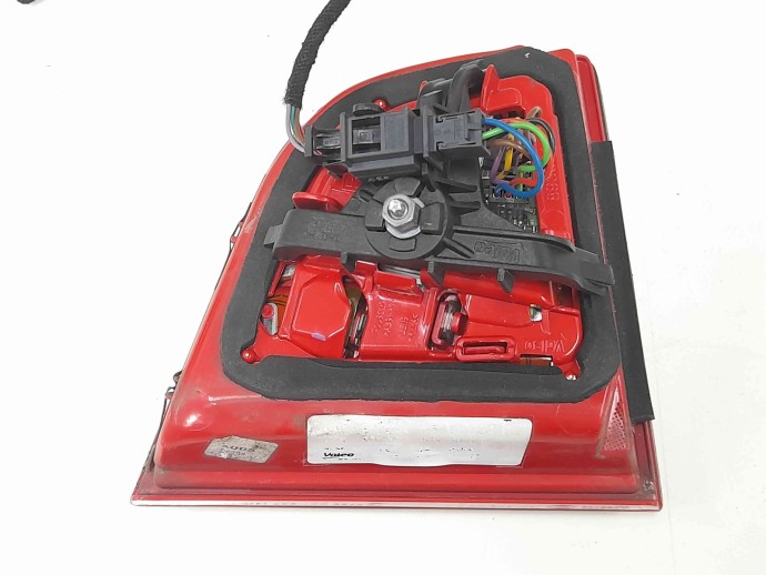 Stop haion dreapta Audi A6 facelift (4F2, C6) [Fabr 2004-2010] 4E0947105