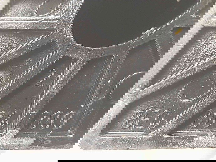 Surub fixare roata de rezerva Audi A6 facelift (4F2, C6) [Fabr 2004-2010] 8E0804899