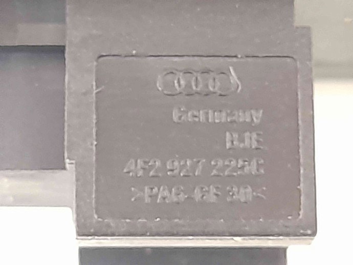 Buton frana de mana Audi A6 facelift (4F2, C6) [Fabr 2004-2010] 4F2927225C