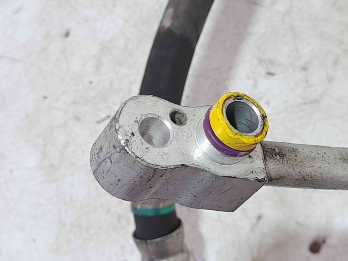 Conducta AC Bmw 1 (E81, E87) [Fabr 2004-2010] 6976804 1.6 N43 