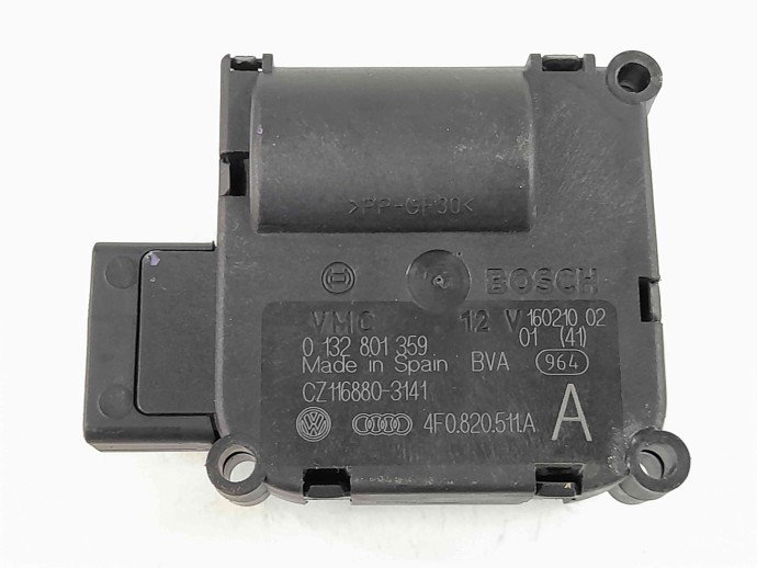 Motoras clapeta aeroterma bord Audi A6 facelift (4F2, C6) [Fabr 2004-2010] 4F0820511A