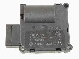 Motoras clapeta aeroterma bord Audi A6 facelift (4F2, C6) [Fabr 2004-2010] 4F0820511A
