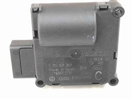 Motoras clapeta aeroterma bord Audi A6 facelift (4F2, C6) [Fabr 2004-2010] 4F0820511B