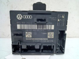 Modul confort Audi A4 B8 2.0 CBAB 8K0959792E 2008-2015