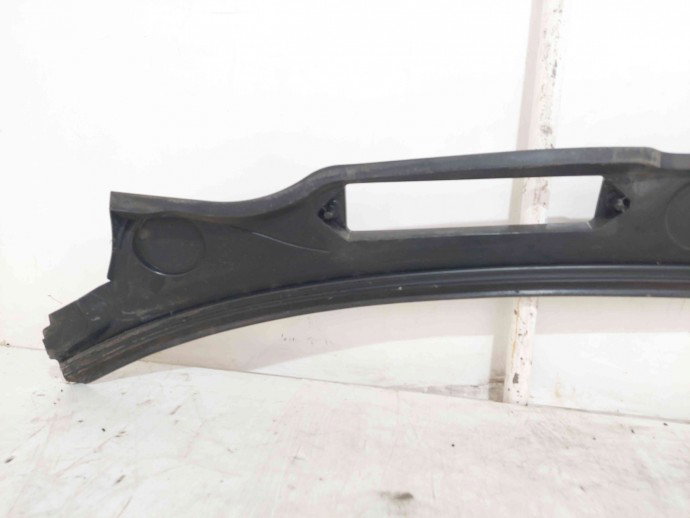 Grila stergator parbriz Bmw 1 (E81, E87) [Fabr 2004-2010] 15677210