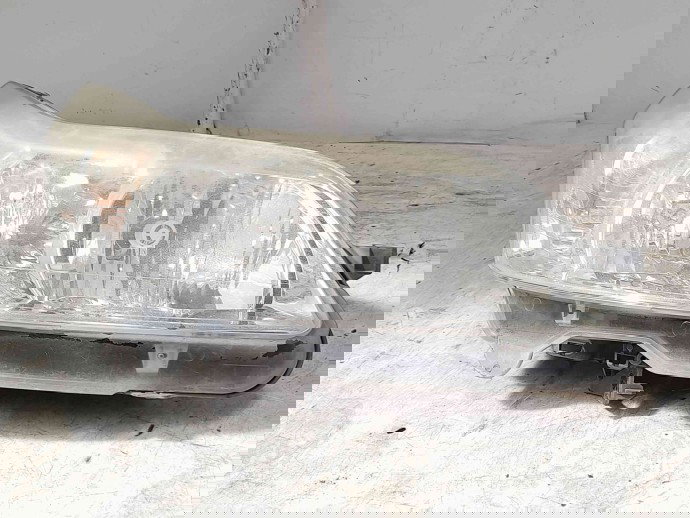 Far dreapta Citroen C4 (I) [ Fabr 2004-2011] 9646893880