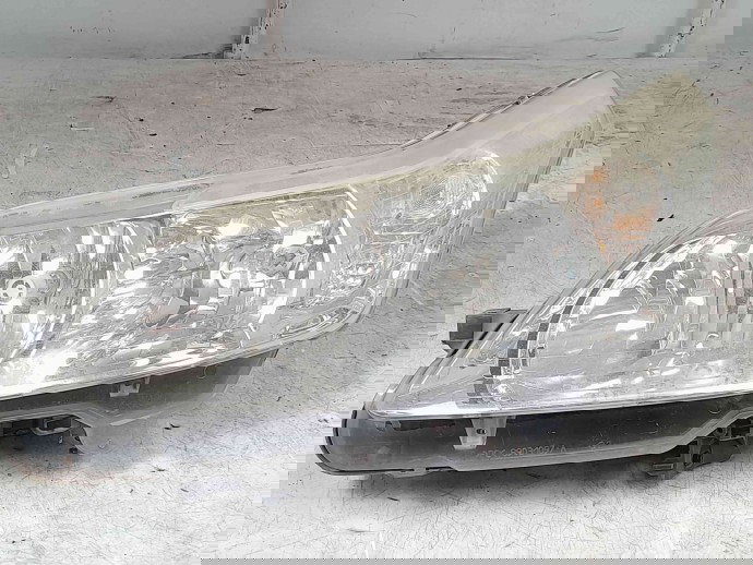 Far stanga Citroen C4 (I) [ Fabr 2004-2011] OEM