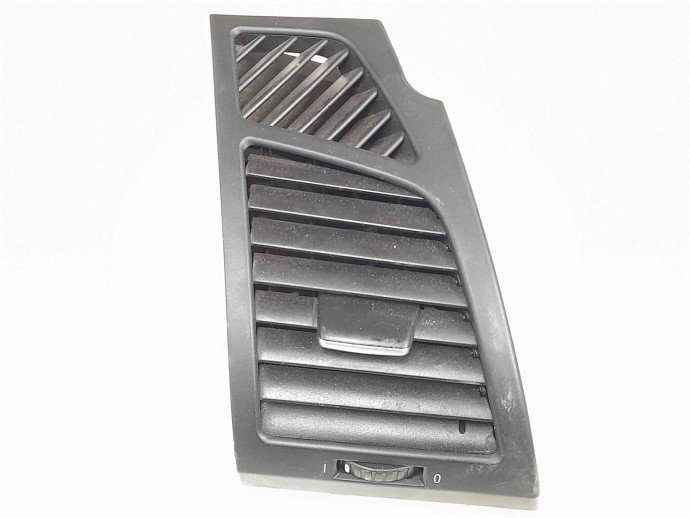 Grila aerisire dreapta Bmw 1 (E81, E87) [Fabr 2004-2010] 7059188