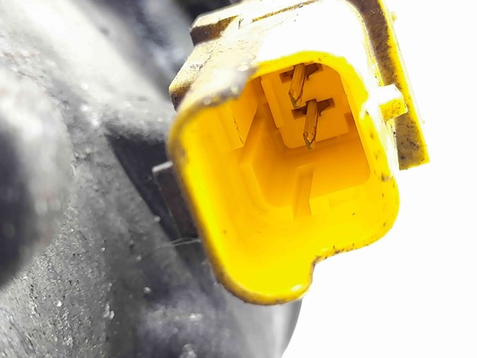 Compresor clima Citroen C4 (I) [ Fabr 2004-2011] 9651910980 1.4 KFU  65 KW / 88 CP