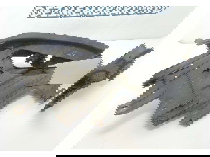 Suport far stanga AUDI A4 B8 S LINE CAGA 2009 8K0805607L