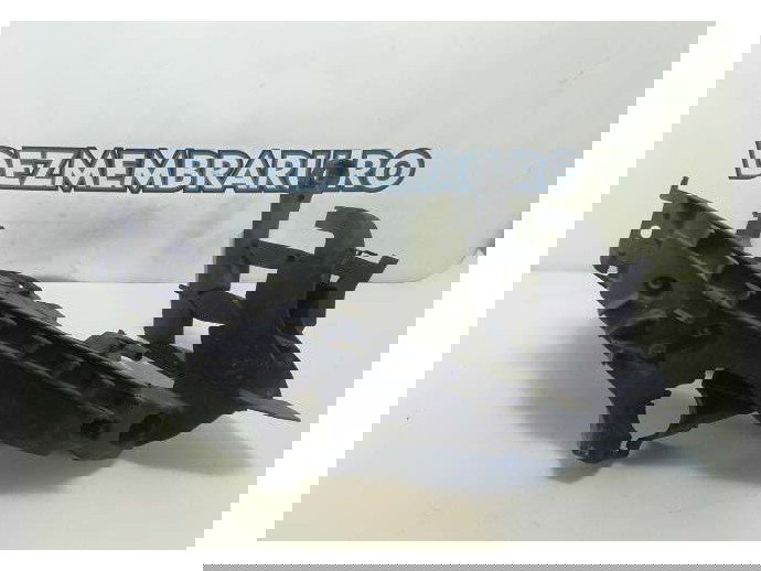 Suport far dreapta AUDI A4 B8 S LINE CAGA 2009 8K0805608R