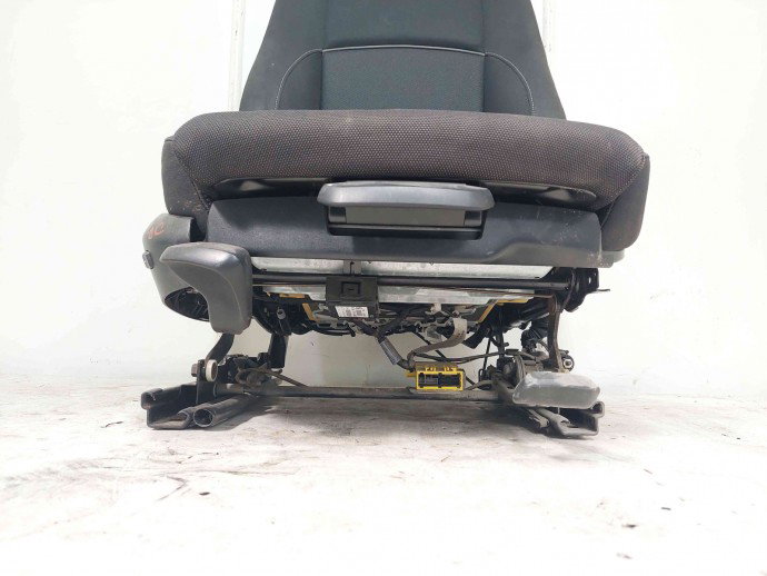 Scaun dreapta fata Bmw 1 (E81, E87) [Fabr 2004-2010] OEM