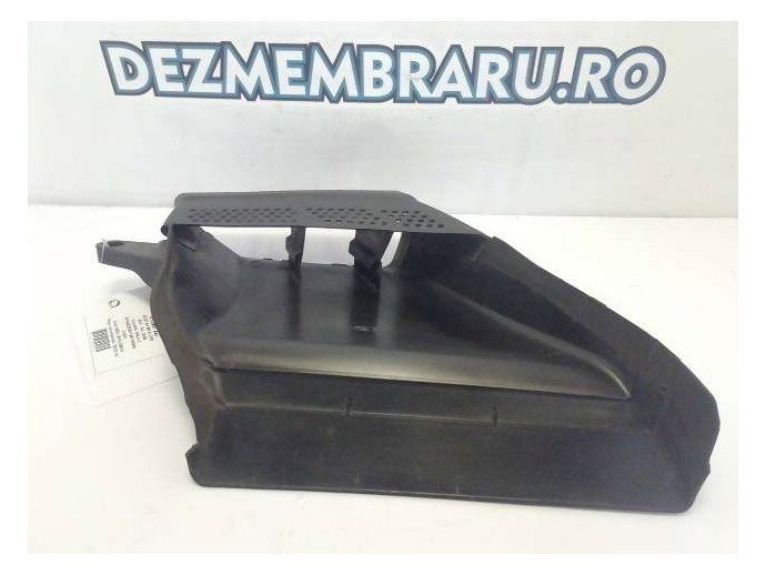 DIFUZOR AER AUDI A4 B8 S LINE CAGA 2009 8K0129618