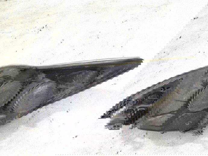 Far dreapta Ford Focus 2 (DA) [Fabr 2004-2012] 8M51-13D152-CE