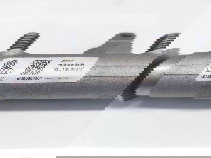 Rampa injectoare Skoda Fabia 2 (5J, 542) [Fabr 2007-2014] 03L130089B / 03L136764A 1.6 TDI CAYA 