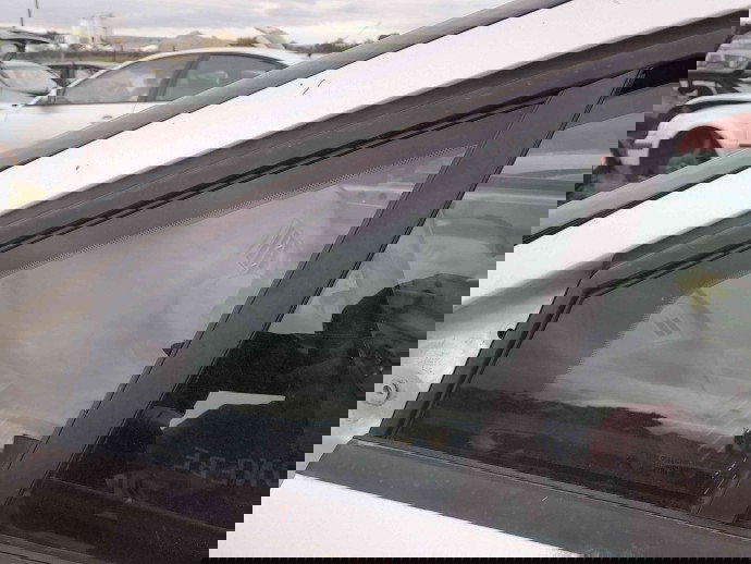 Geam fix stanga fata Citroen C4 (I) [ Fabr 2004-2011] OEM