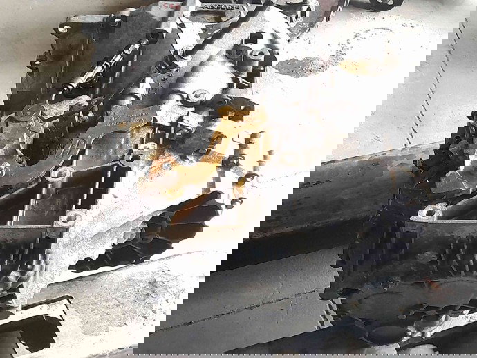 Cutie viteze manuala 6 trepte Ford Focus 2 (DA) 8M5R-7002-FF 2.0 TDCI G6DB