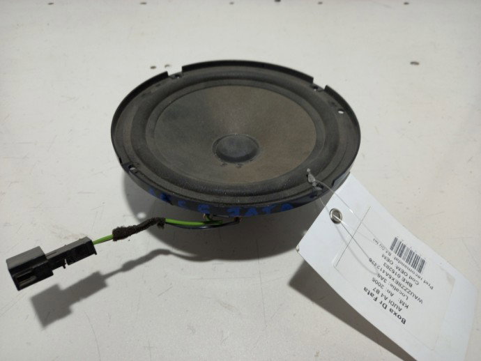 Boxa dreapta Audi A4 B7 2.0 TDI OEM 2004-2008