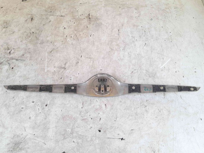 Grila capota Skoda Fabia 2 (5J, 542) [Fabr 2007-2014] 5J0853633A