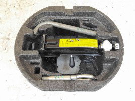 Set cric si cheie Skoda Fabia 2 (5J, 542) [Fabr 2007-2014] 5J0012115