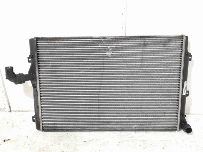 Radiator apa Audi A3 (8P1) [Fabr 2003-2012] 1K0121251N 2.0 TDI BKD