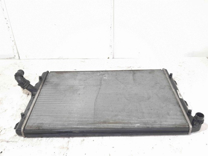 Radiator apa Audi A3 (8P1) [Fabr 2003-2012] 1K0121251N 2.0 TDI BKD
