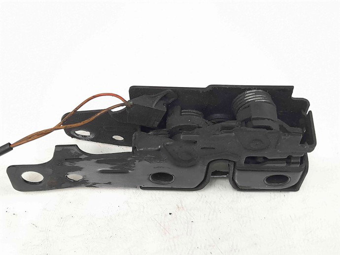 Broasca capota Audi A3 (8P1) [Fabr 2003-2012] 8P0823509C