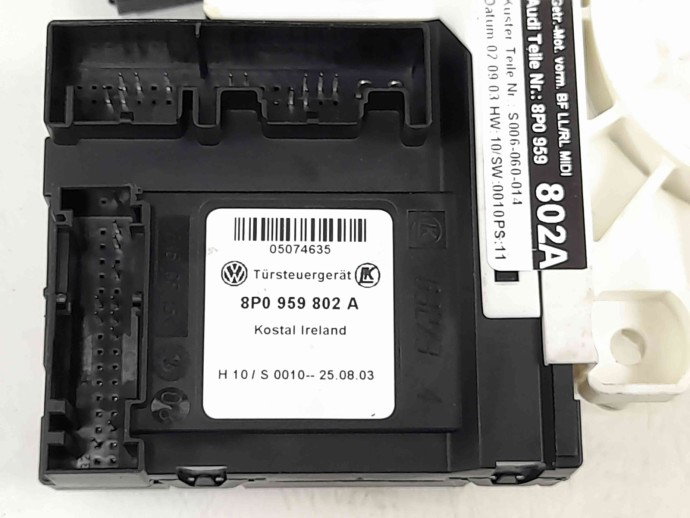 Motoras geam dreapta fata Audi A3 (8P1) [Fabr 2003-2012] 8P0959802A