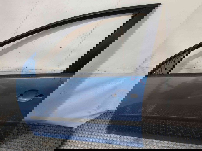 Usa stanga fata Volkswagen Golf 5 (1K1) [Fabr 2004-2008] LC5G