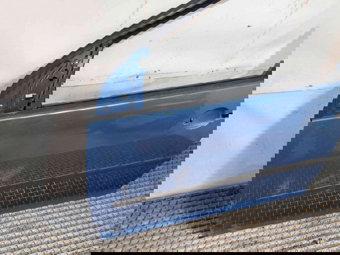 Usa stanga fata Volkswagen Golf 5 (1K1) [Fabr 2004-2008] LC5G