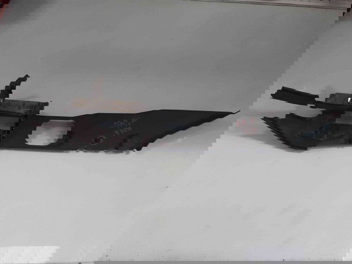 Suport aripa dreapta fata Ford Focus 2 (DA) [Fabr 2004-2012] 8M51-A02476-A