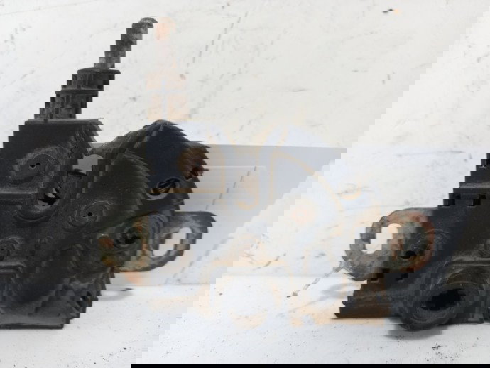 Broasca capota Ford Focus 1 1.8 TDCI OEM 1998-2005