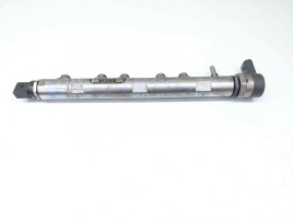 Rampa injectoare BMW 3 (E90) [Fabr 2005-2011] 780060101 / 04465214135 2.0 