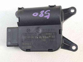 Motoras clapeta aeroterma bord Audi A3 (8P1) [Fabr 2003-2012] 1K0907511C