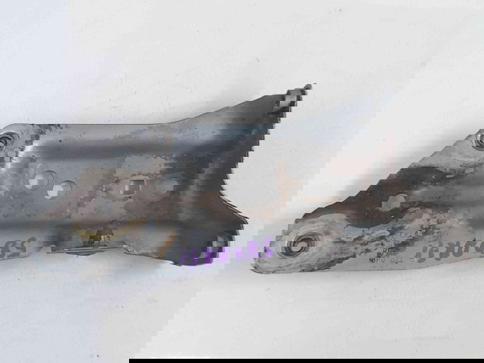 Suport aripa dreapta fata Audi A3 (8P1) [Fabr 2003-2012] 8P0821130