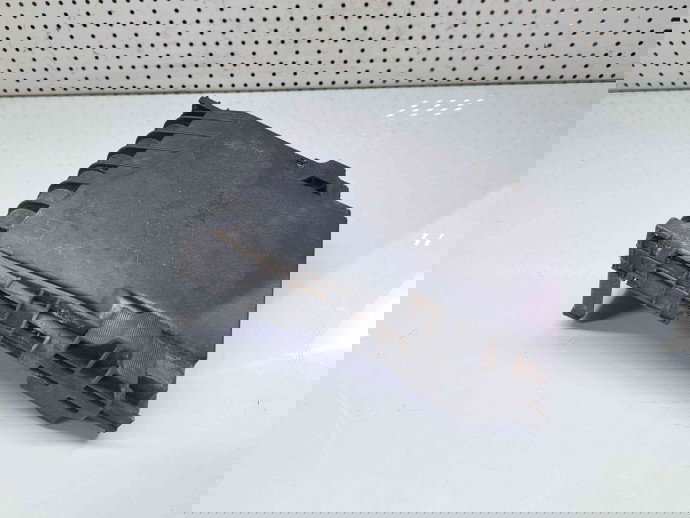  Capac panou sigurante Skoda Octavia 2 Combi (1Z5) [Fabr 2004-2013] 1K0937132F 