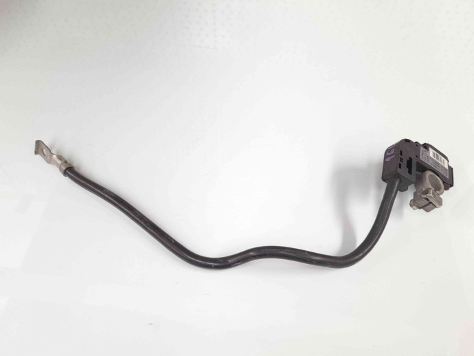 Borna baterie (-) BMW 1 Coupe (E82) [Fabr 2006-2013]  7579004