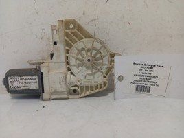 Motoras macara fata dreapta Audi A4 B8 2.0 CAGA 8K0959802A 2008-2015