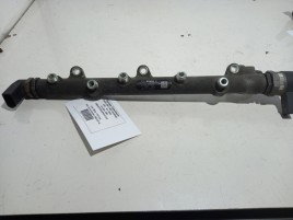 Rampa injectie BMW 320 2.0 D 7787164 2005-2011