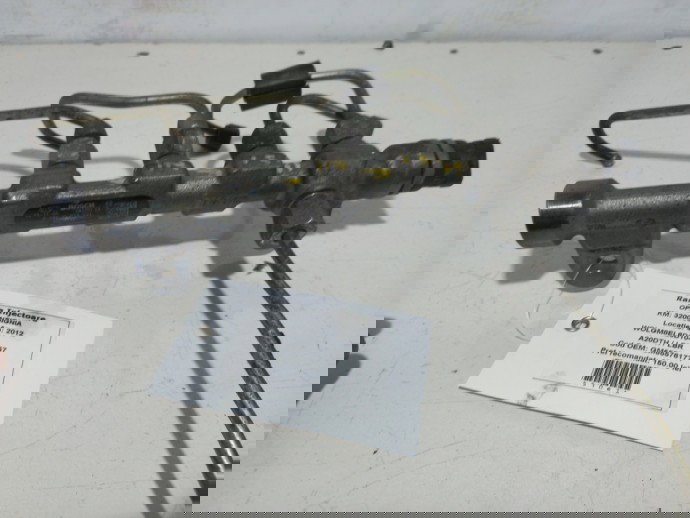 Rampa injectie Opel Insignia 2.0 DTH GM55576177 2008-2016