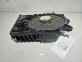 Subwofer dreapta BMW E90 2.0 D OEM 2005-2011