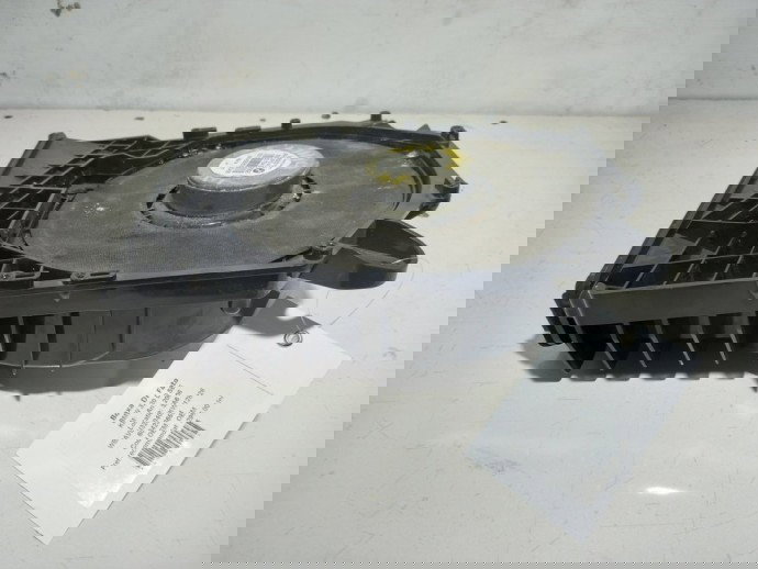 Subwofer dreapta BMW E90 2.0 D OEM 2005-2011