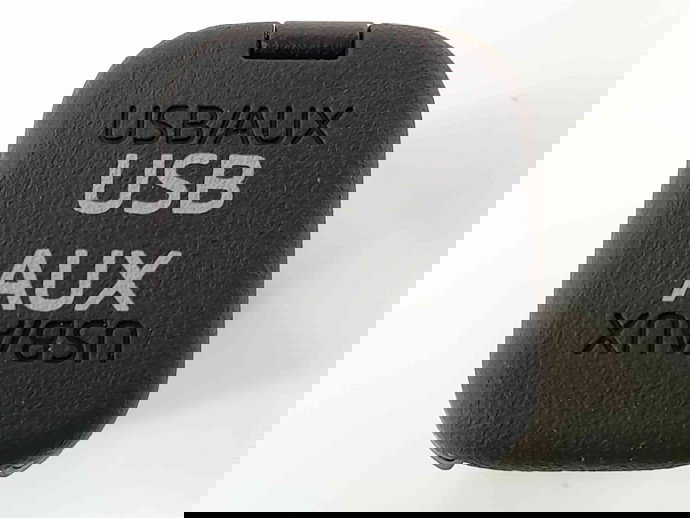 Conector auxiliar USB MAZDA CX-5 (KE) [Fabr 2011-2016] KD45 66 9U0